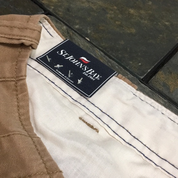 St. John’s Bay men’s Bermuda shorts brown, size 42 NWT - Picture 10 of 12